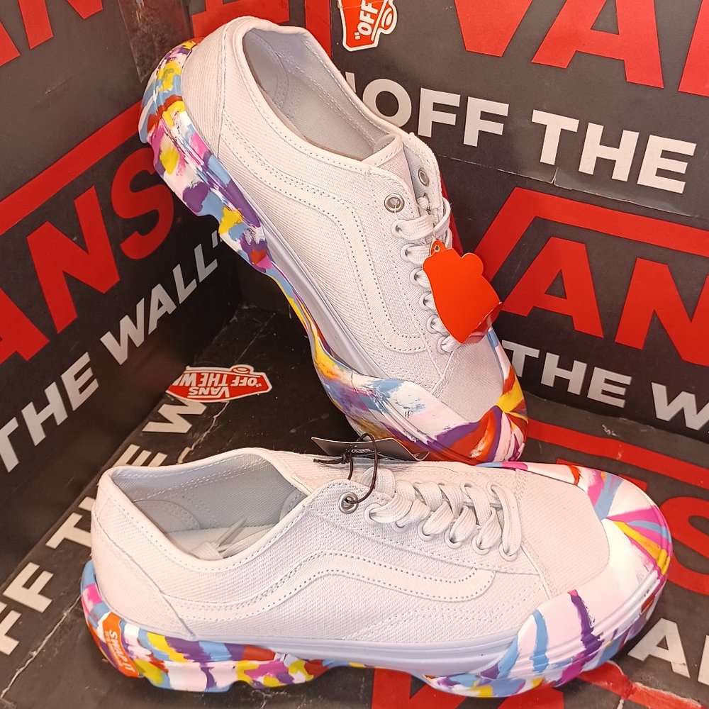 Rare Vans Old Skool Tapered Men's 8.5/Woman's 10 Rainbow Swirl Grey Swap Soles